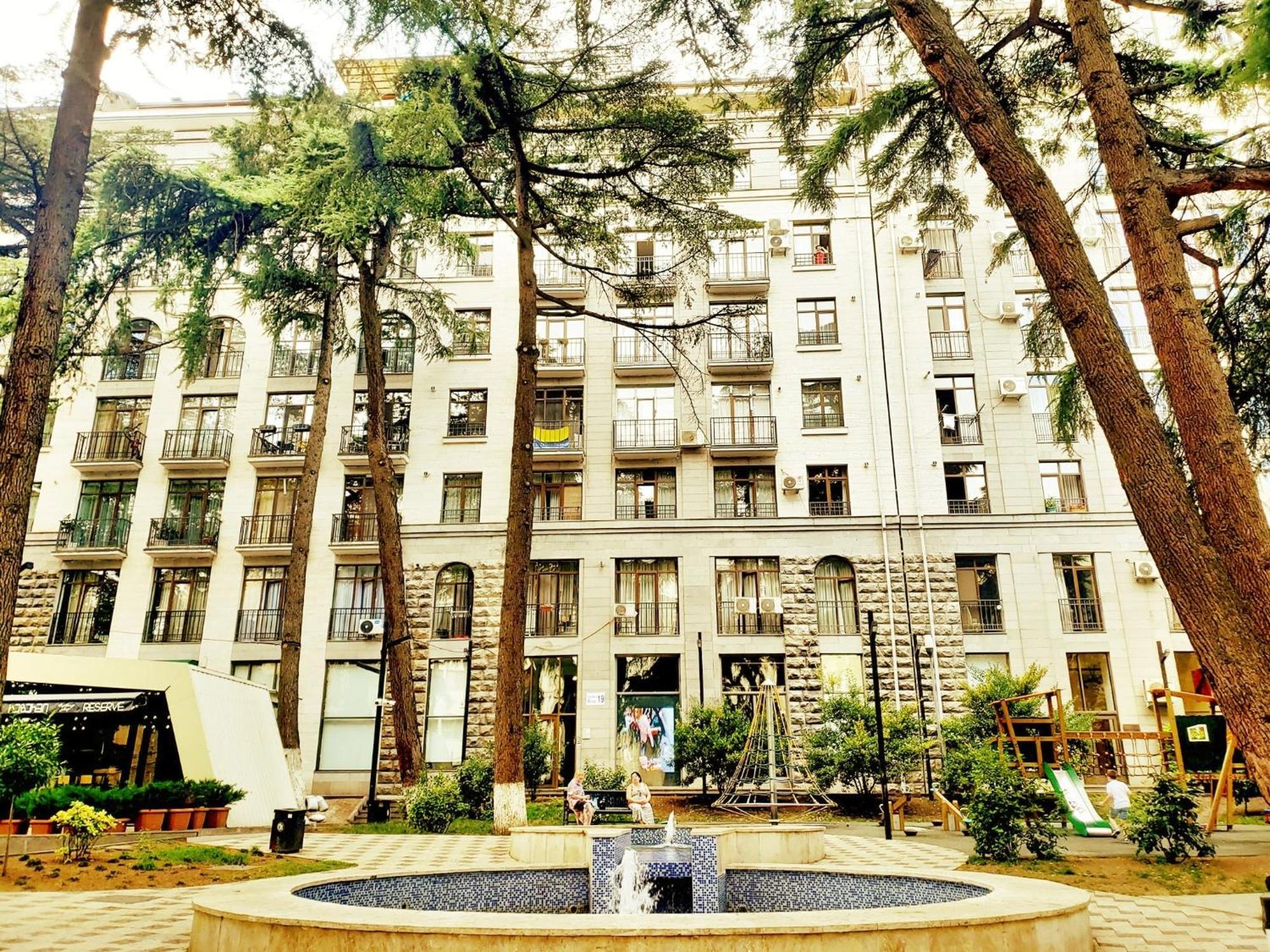 Cozy Apartment In The City Center Mtatsminda ティビリシ エクステリア 写真