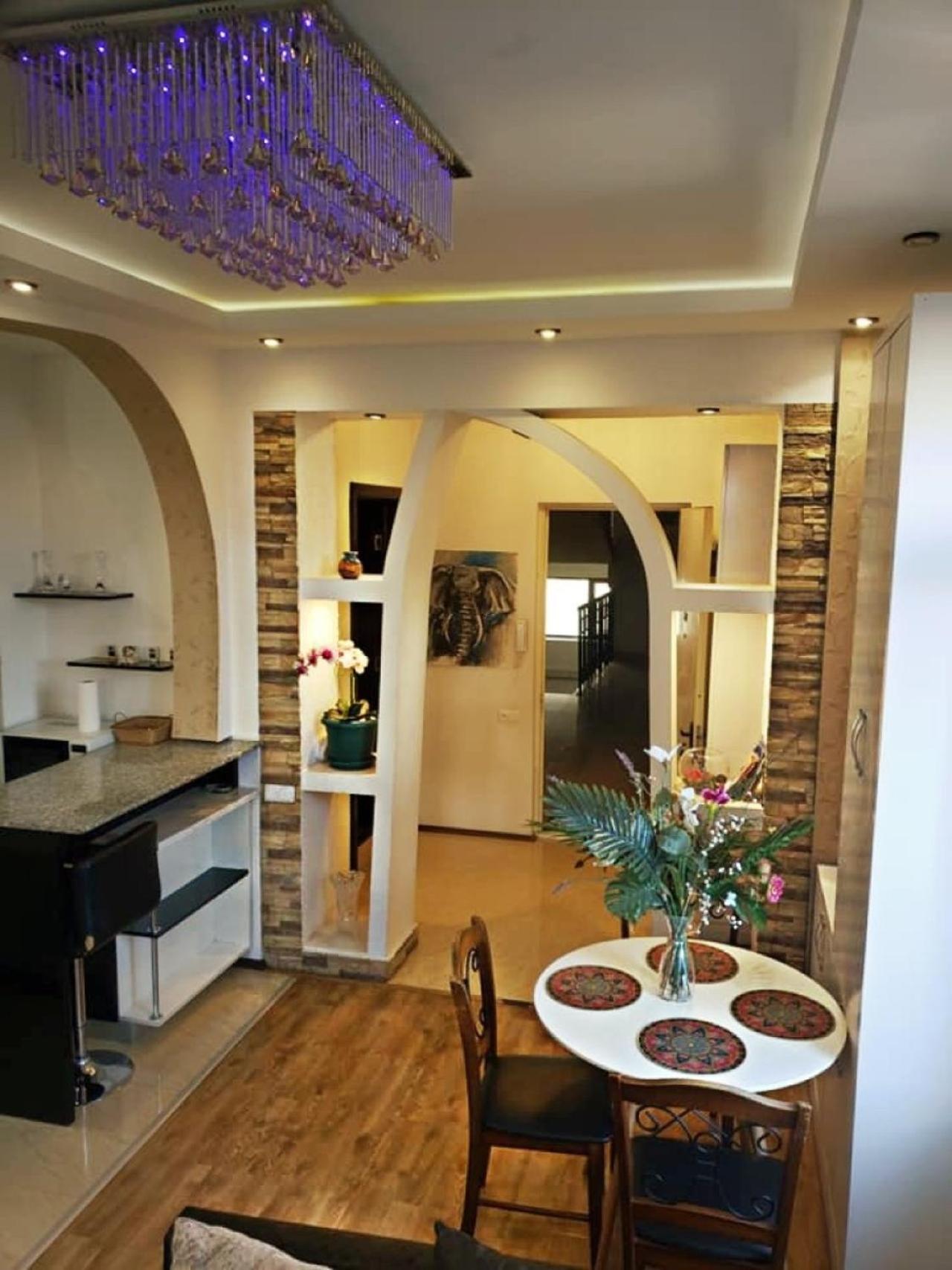 Cozy Apartment In The City Center Mtatsminda ティビリシ エクステリア 写真