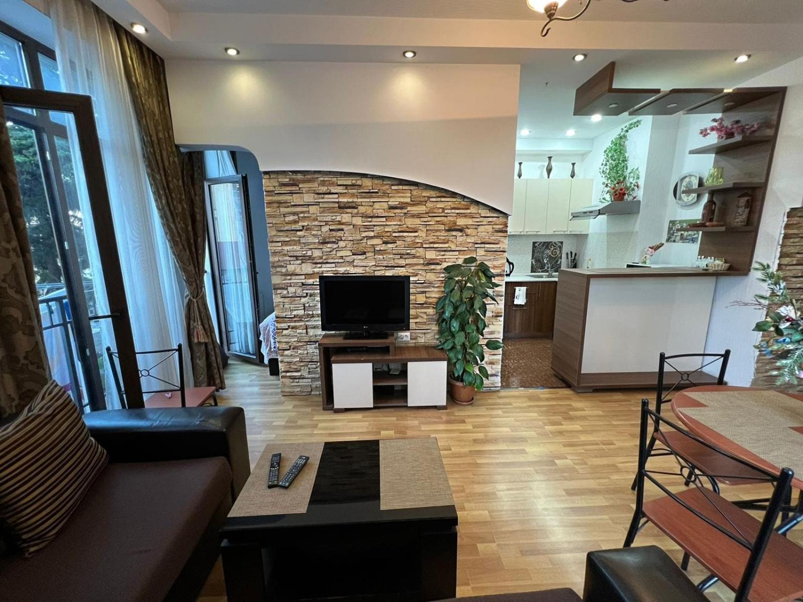Cozy Apartment In The City Center Mtatsminda ティビリシ エクステリア 写真