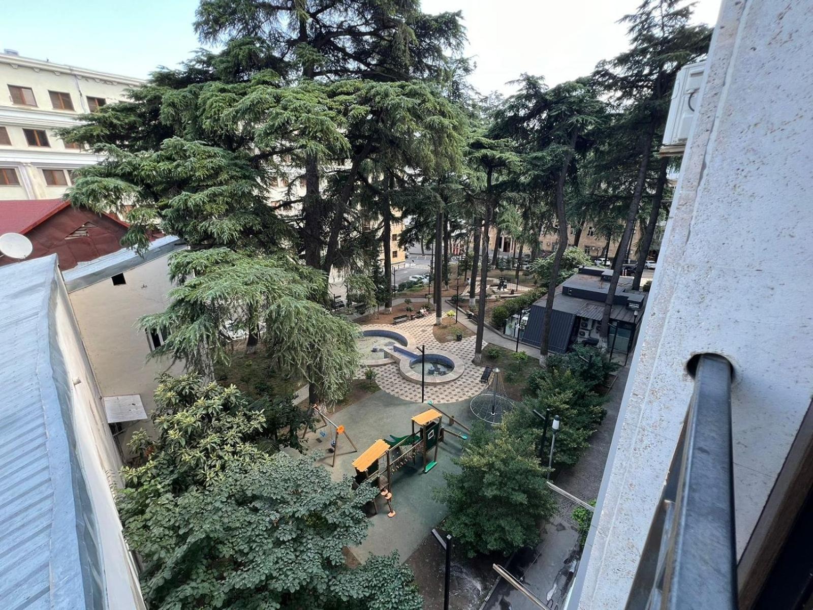 Cozy Apartment In The City Center Mtatsminda ティビリシ エクステリア 写真