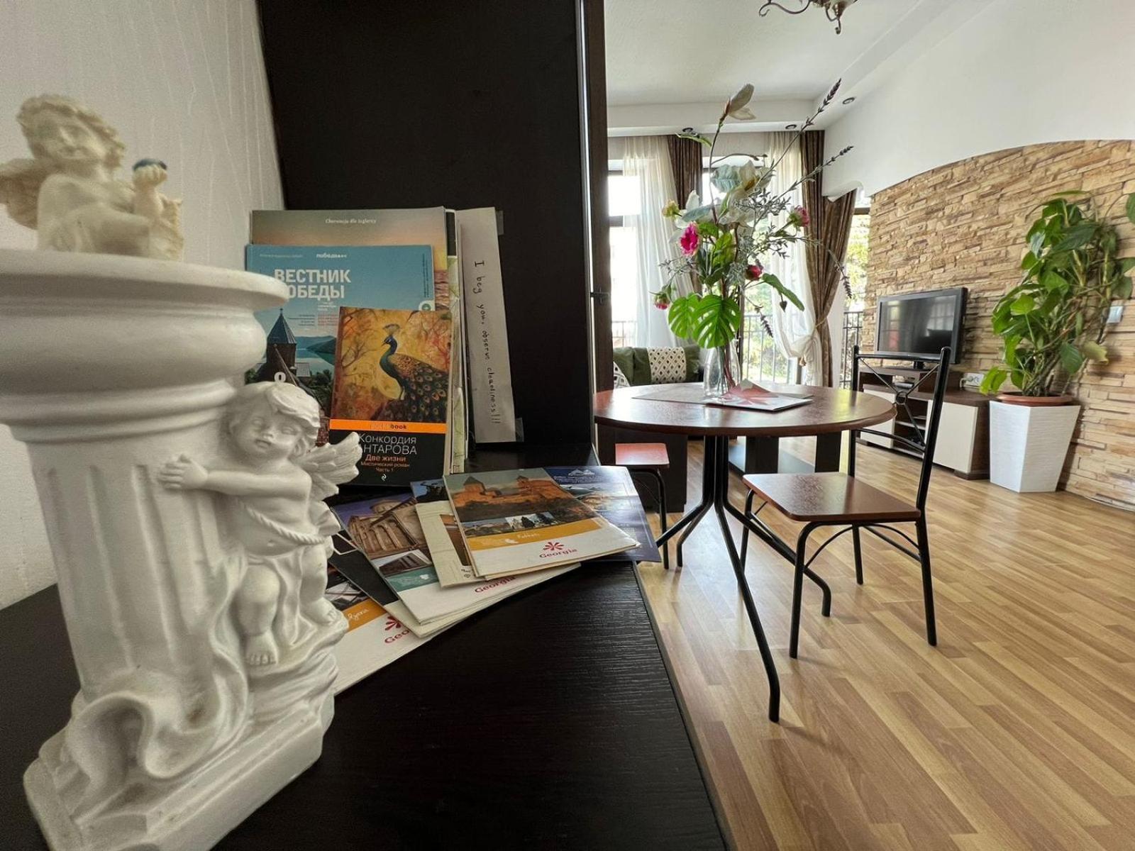 Cozy Apartment In The City Center Mtatsminda ティビリシ エクステリア 写真