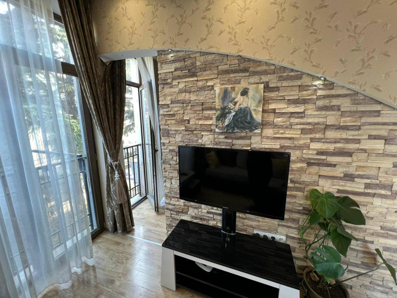 Cozy Apartment In The City Center Mtatsminda ティビリシ エクステリア 写真